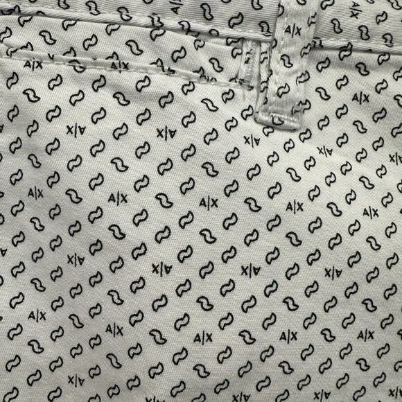 Armani Exchange AX Men's Size 36 Black Geometric Logo Print 9 Inseam Shorts